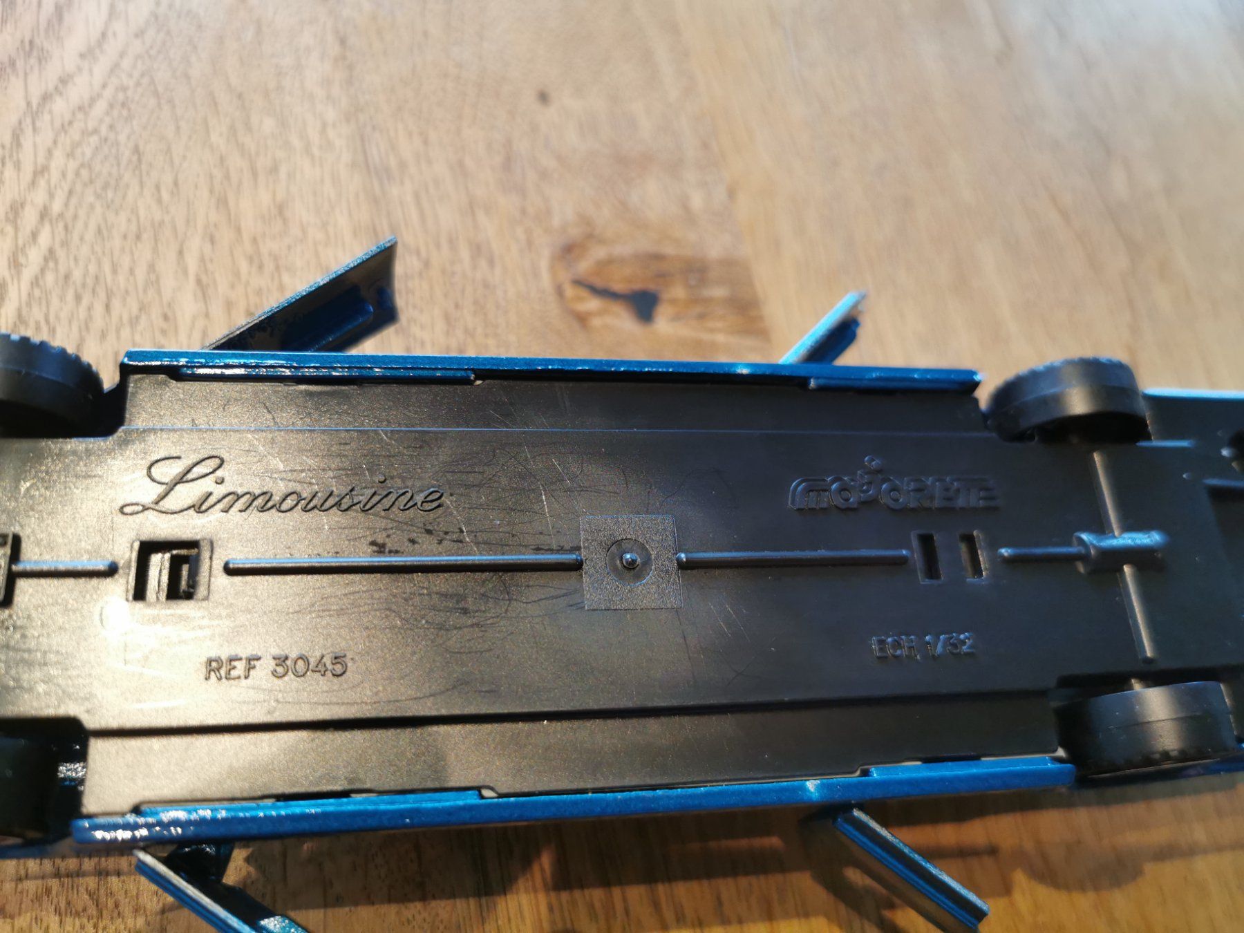 Majorette Modellini d'auto: Limousine Modellauto REF 3045 Massstab 1/32 Top Zustand – Usato da Wila venduto da carina073 1