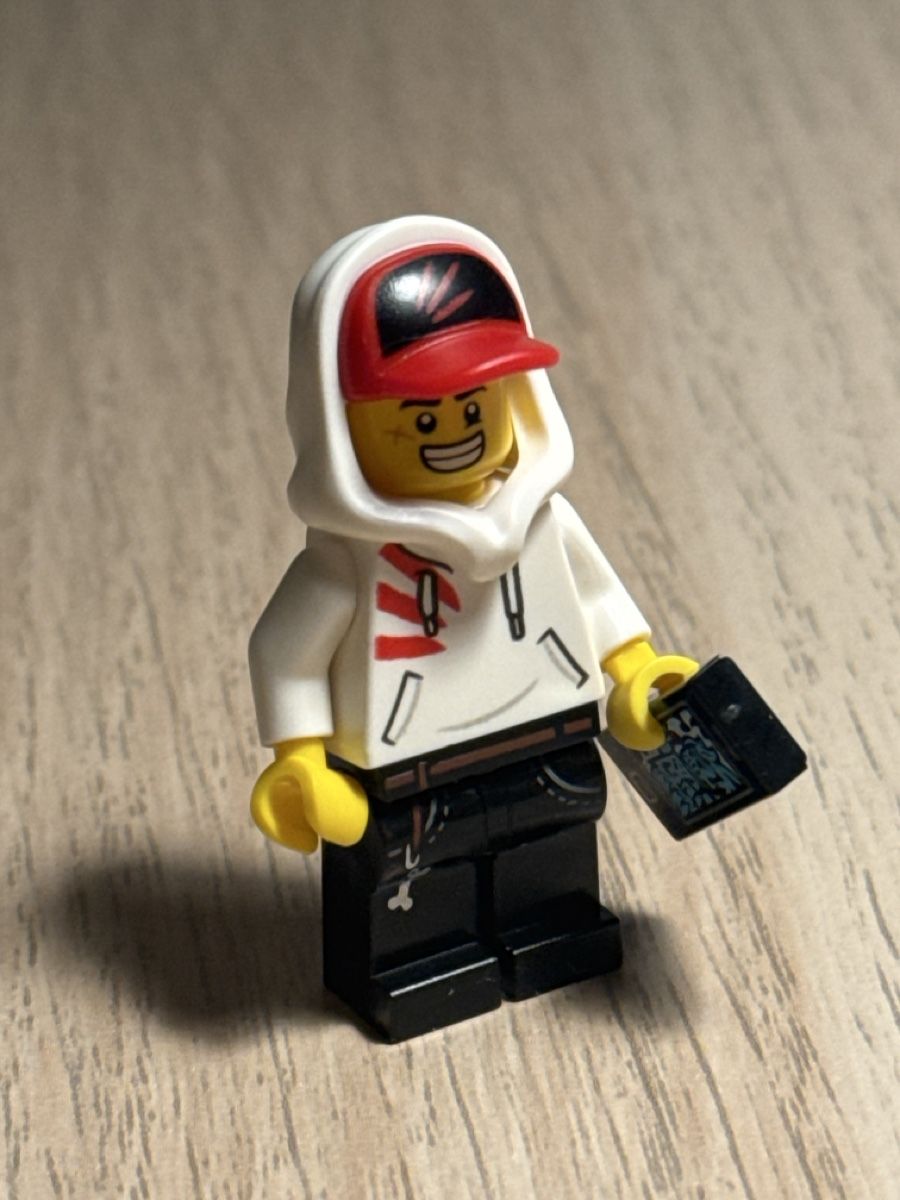 Lego Figuren: Lego Minifigur Junge Nr.1 – Gebraucht aus Neuhausen am Rheinfall von mic_m9bp