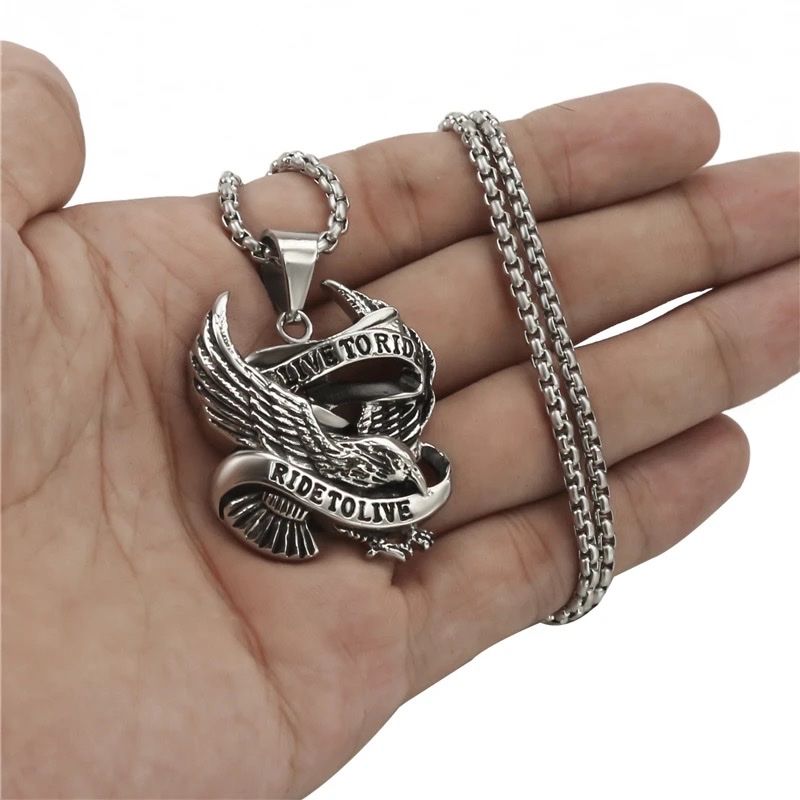 Catenine: Men necklace live to ride – Nuovo e nell'imballaggio originale da Aarburg venduto da StavFashion