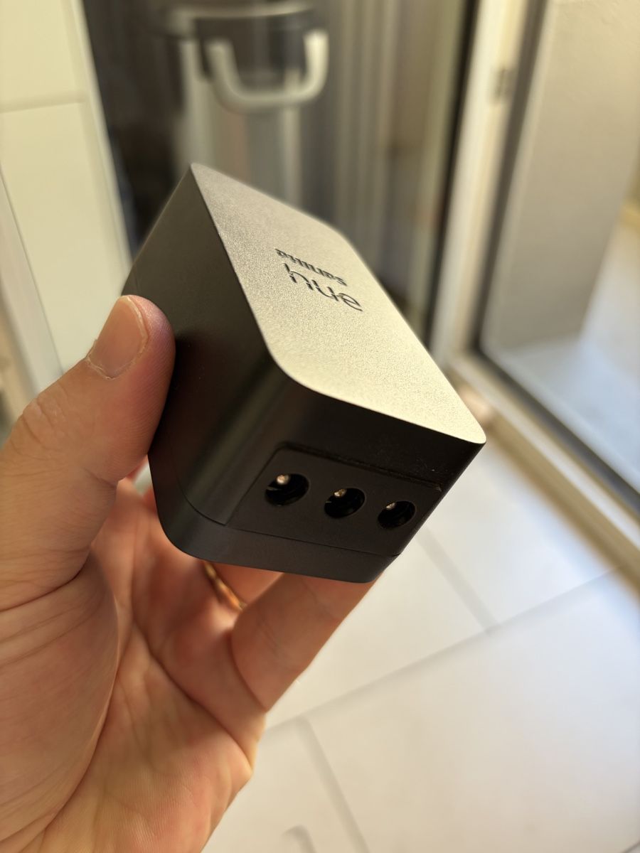 Philips Lampen: Philips Hue Play base noir / Schwartz  – Gebraucht aus Lausanne von dayvan 1