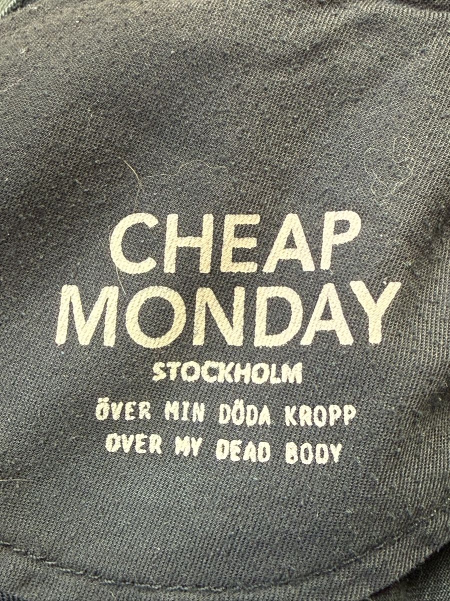 Jeans: Cheap monday jeans schwarz 33/32 – Usato da Bettingen venduto da bensan 3
