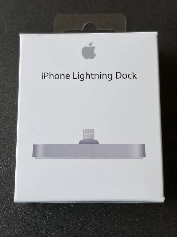 Caricabatterie: iPhone Lightning Doc – Usato da Schwanden GL venduto da Sedona-3
