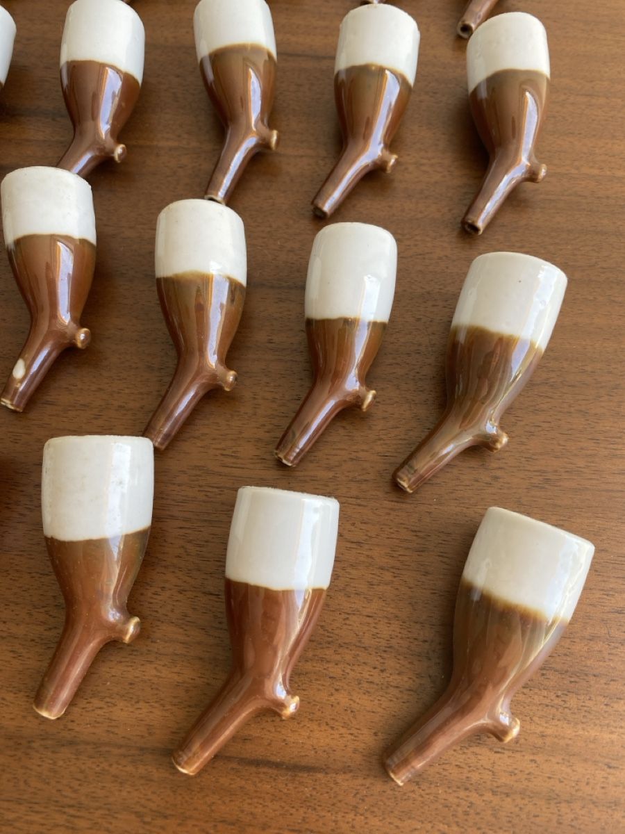 Pipe & Accessori: 29 antike kleine Pfeifenköpfe weiss-braun – Usato da Burgdorf venduto da gre_2ftz 1