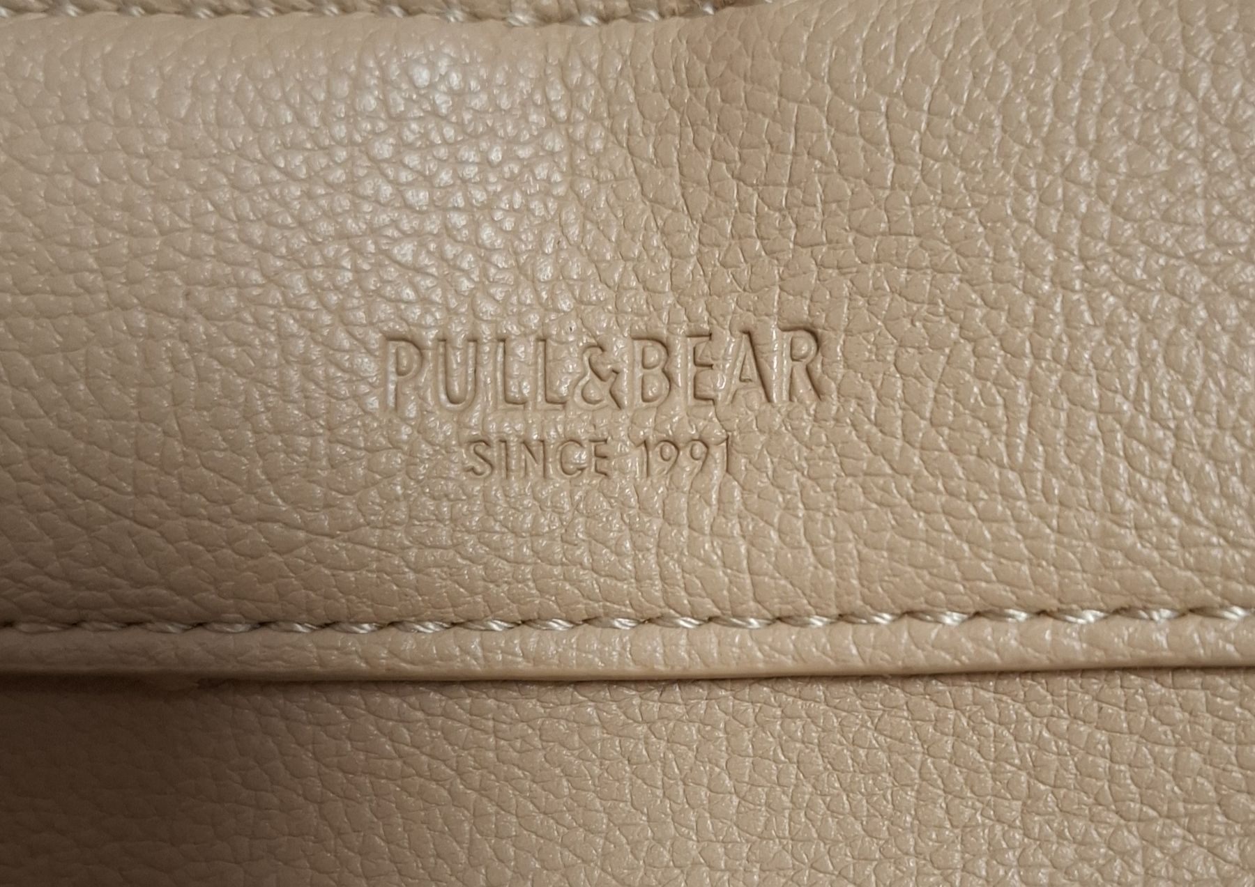 Zaini: Pull&Bear Rucksack beige Lederimitat Damen neuwertig – Nuovo (secondo la descrizione) da Glis venduto da len_hd2h 1