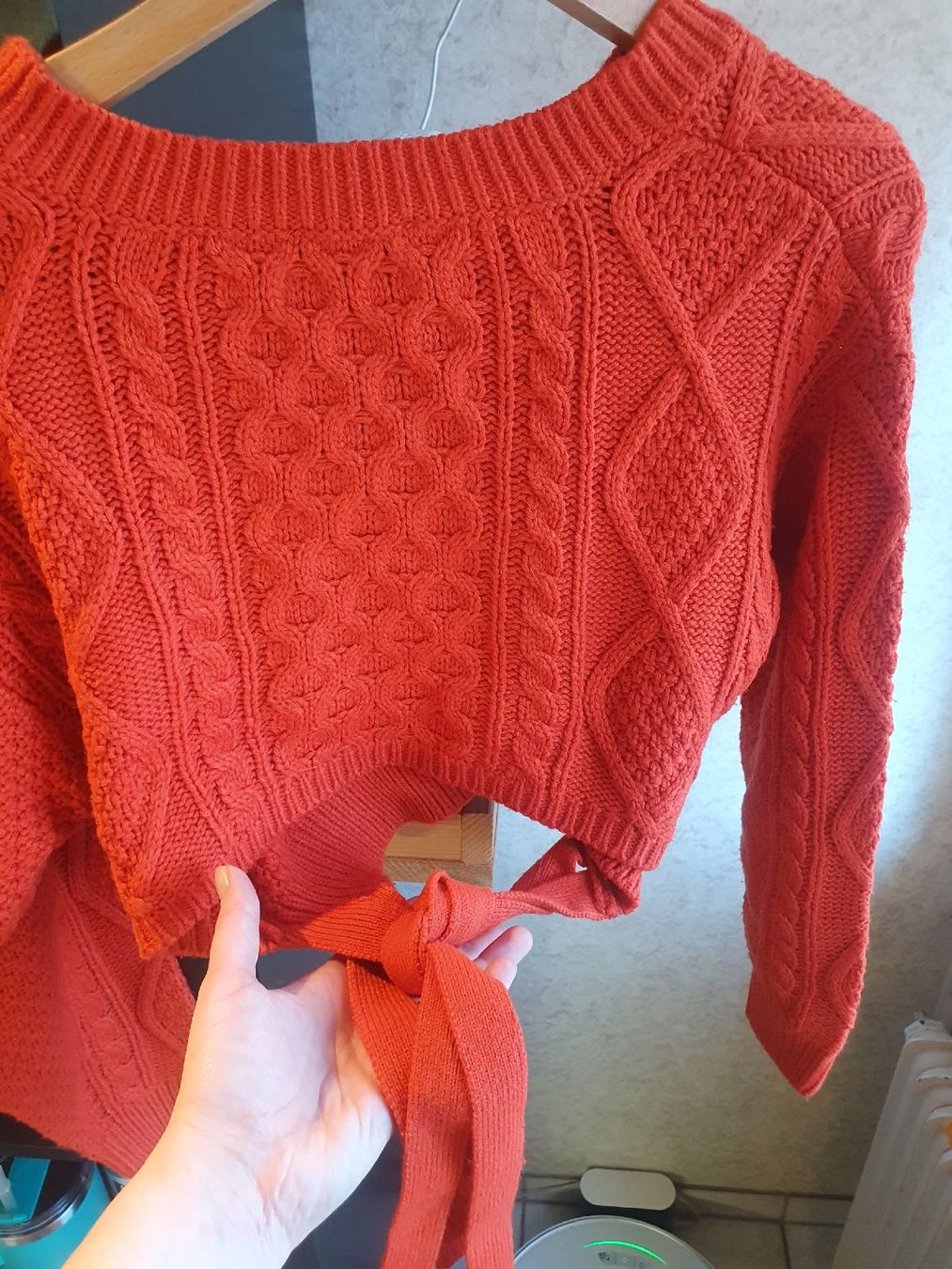 Maglioni & Felpe: Crop-Strickpullover, super Zustand! – Usato da Wimmis venduto da hel_m26m 1