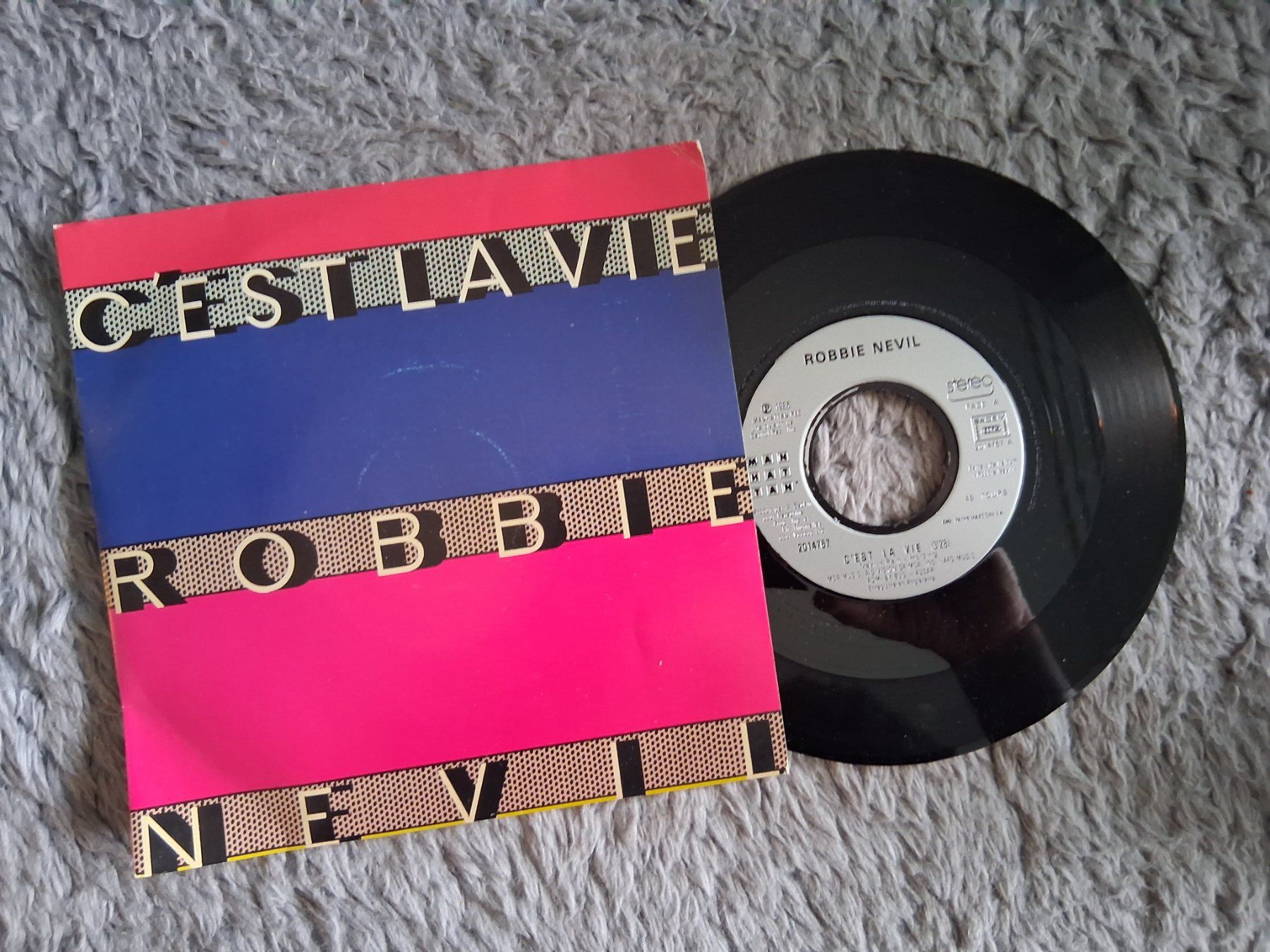 Dischi in vinile: ROBBIE NEVIL    C'EST LA VIE     7NER SINGLE – Usato da Wetzikon ZH venduto da Ramones01