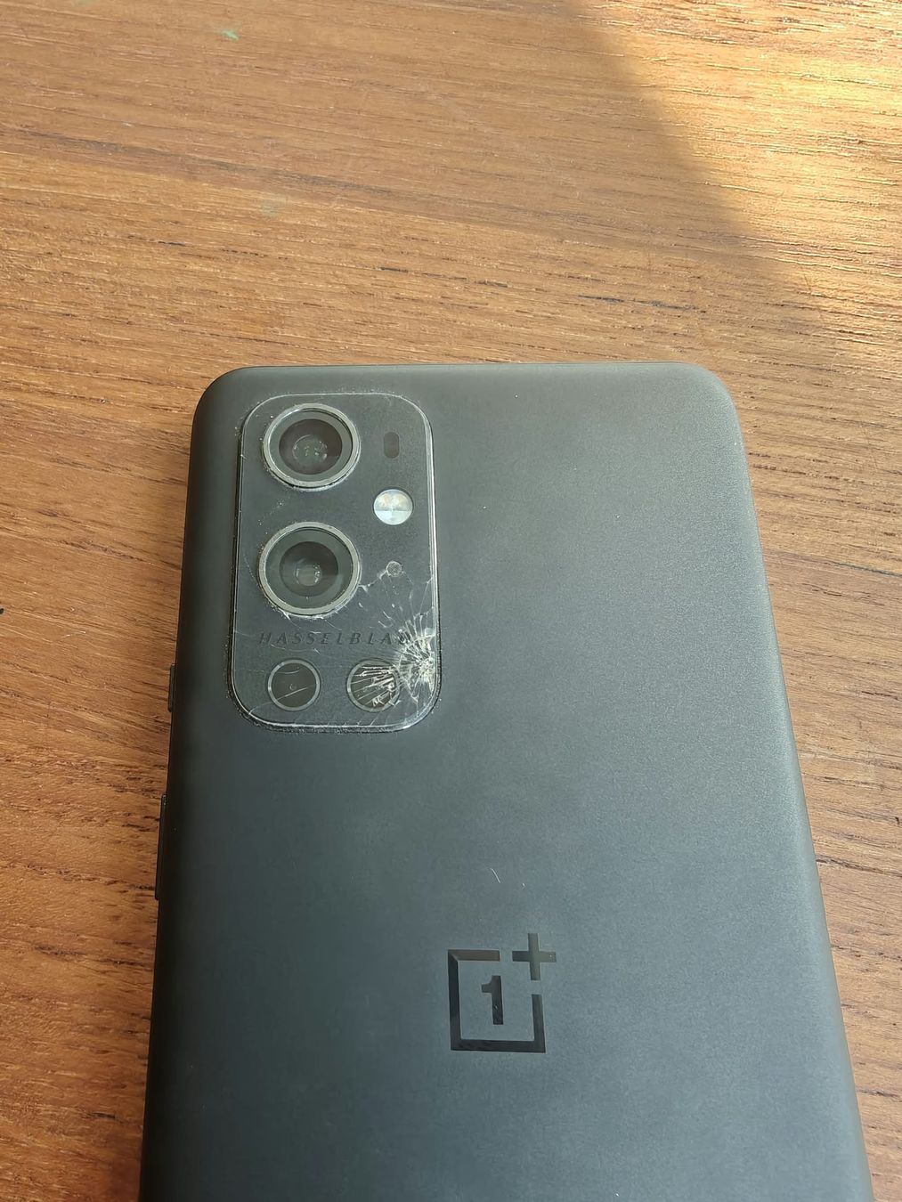 OnePlus Portables: OnePlus 9 pro – D'occasion à Zürich par Maa_b2bx 6