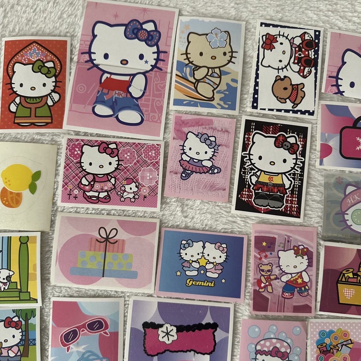 Panini Sammelbilder & Trading cards: Hello Kitty Panini Sammlung 2009-2010 – Gebraucht aus Givisiez von dor_xb9k 2
