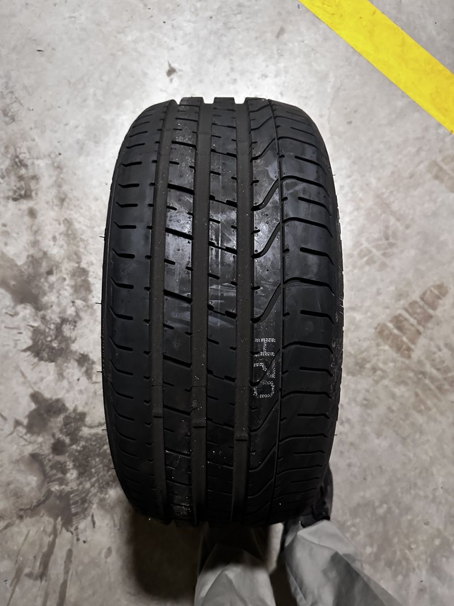 Autres accessoires p. véhicule: Pirelli P Zero – Neuf avec emballage d'origine à Courroux par cat_yts6 4