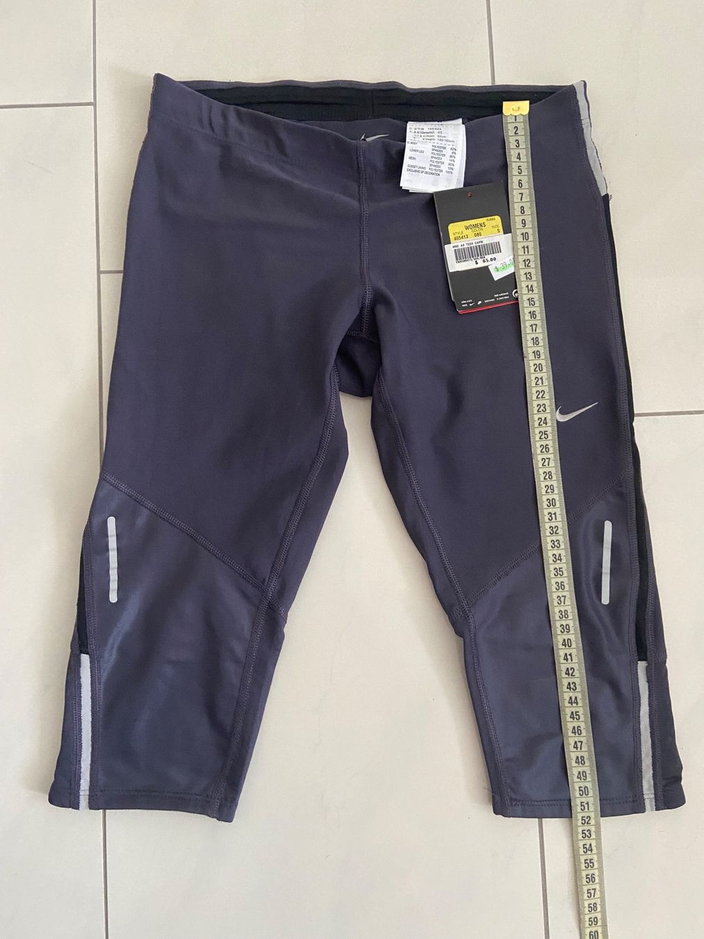 Nike Leggings: Nike 3/4 Tights Gr. S neu – Gebraucht aus Zürich von es8046