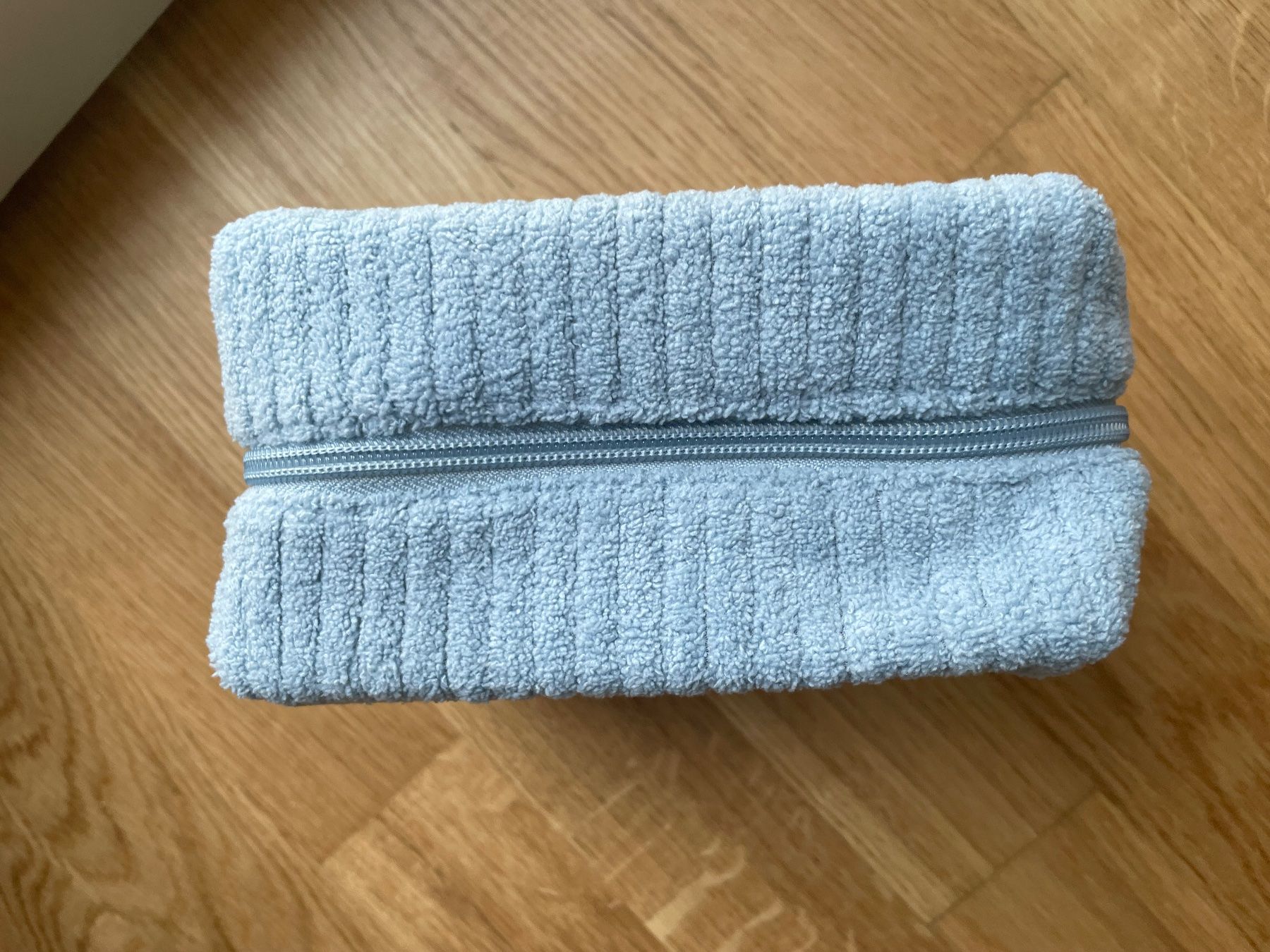 Custodie per cosmetici: Cult Beauty Make Up Bag NEW – Nuovo e nell'imballaggio originale da Dübendorf venduto da Mangia14 3