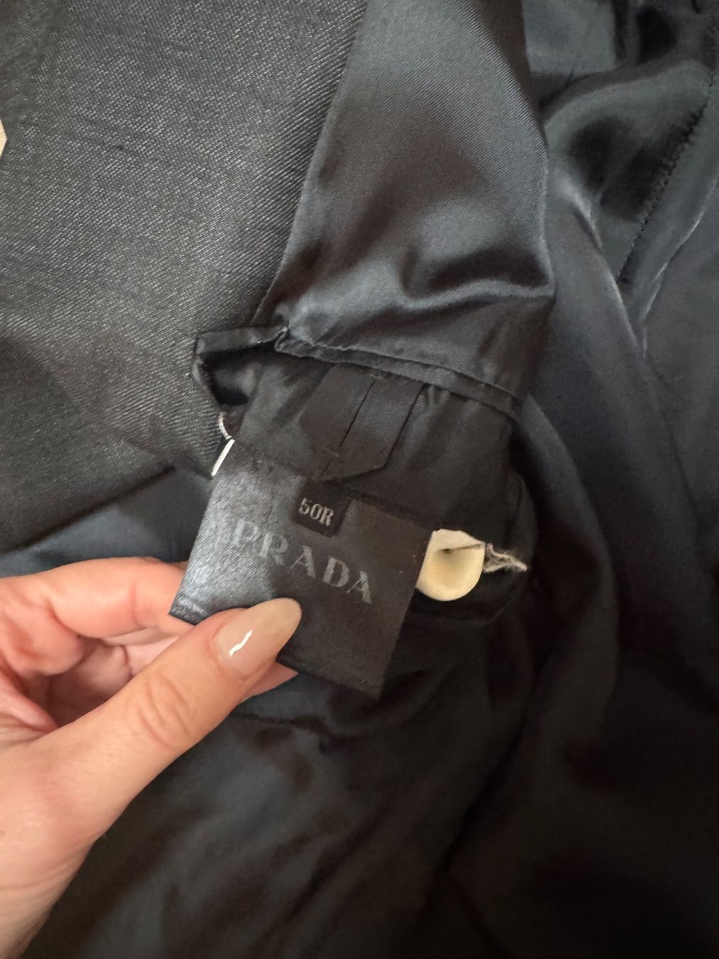 Prada Giacche: Herren Prada Blazer Dunkelgrau – Usato da Meilen venduto da Emma_321 4