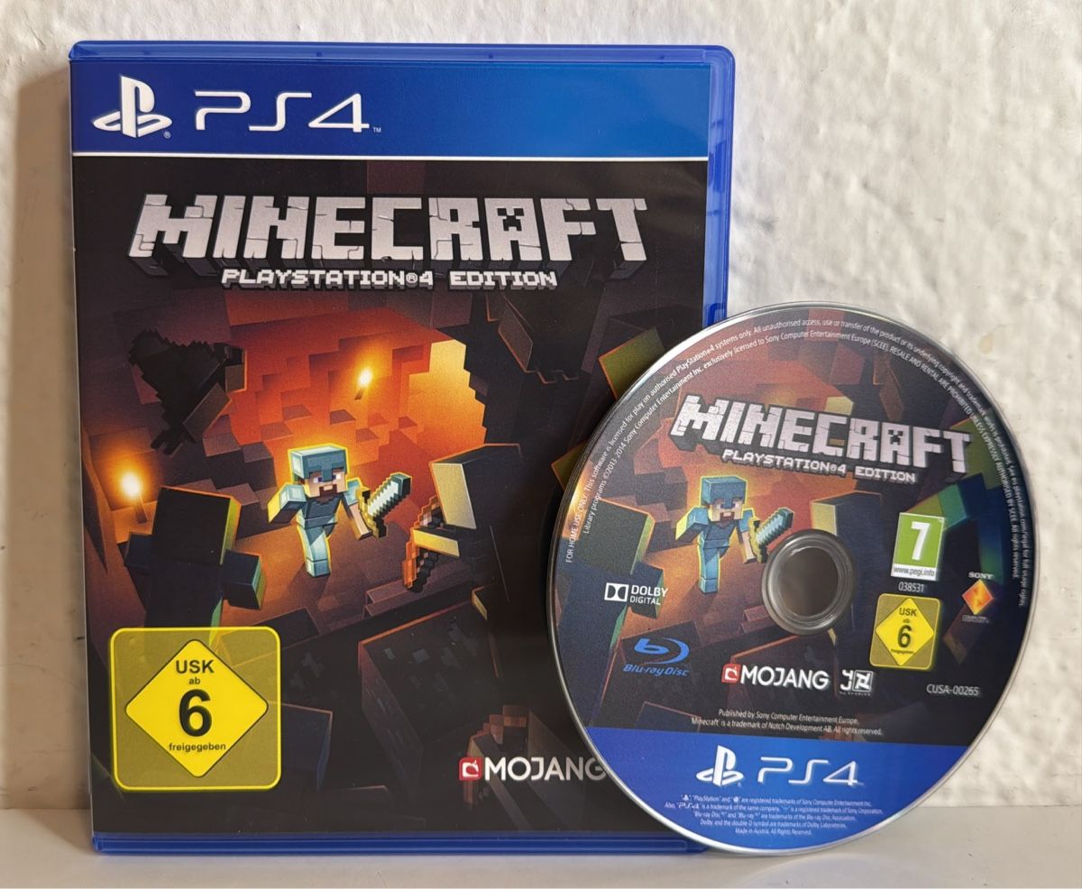Sony Spiele: Minecraft PlayStation 4 Edition - PS4/PS5 Game – Gebraucht aus Ehrendingen von bubulence