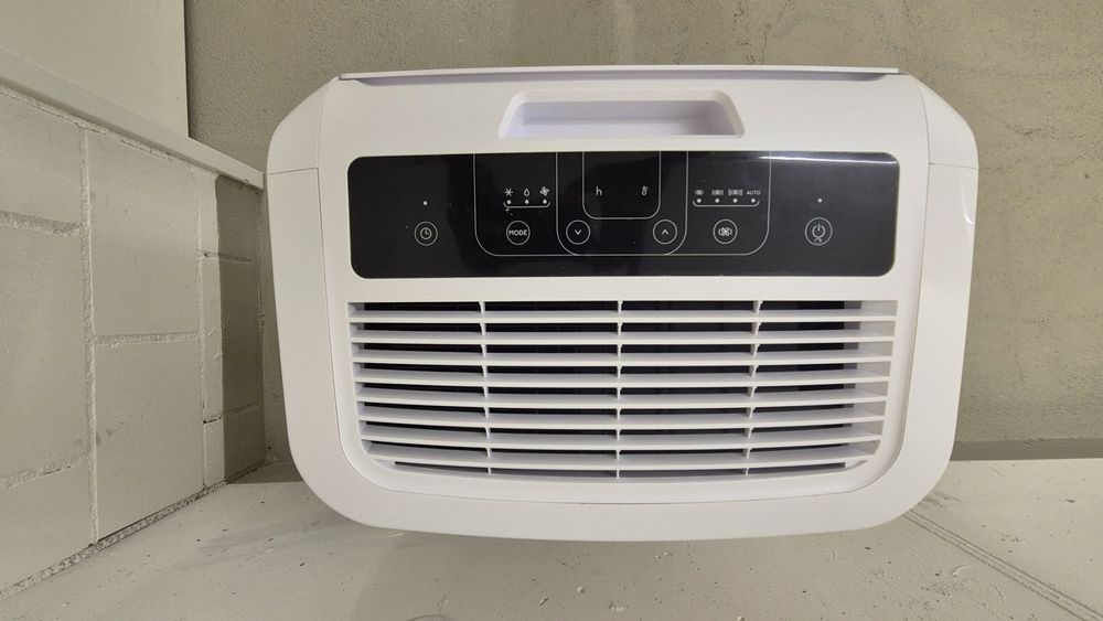Monoblock Klimaanlage DeLonghi Pinguino PAC EM82 4