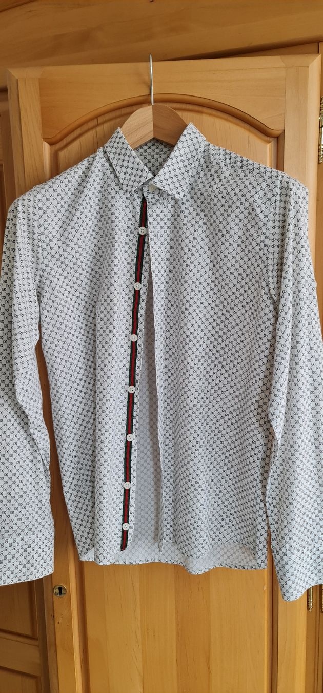 Gucci Hemden: Gucci hemd – Neu (gemäss Beschreibung) aus Brugg AG von Bahoz02