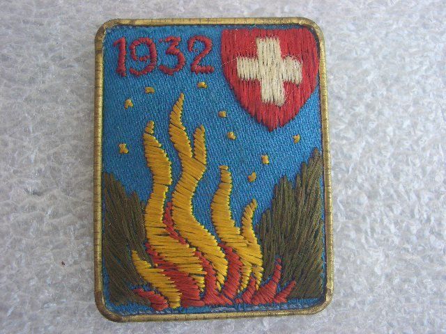 Placchette & Badge: 1. AUGUSTABZEICHEN 1932 – Usato da Thürnen venduto da Chluuri