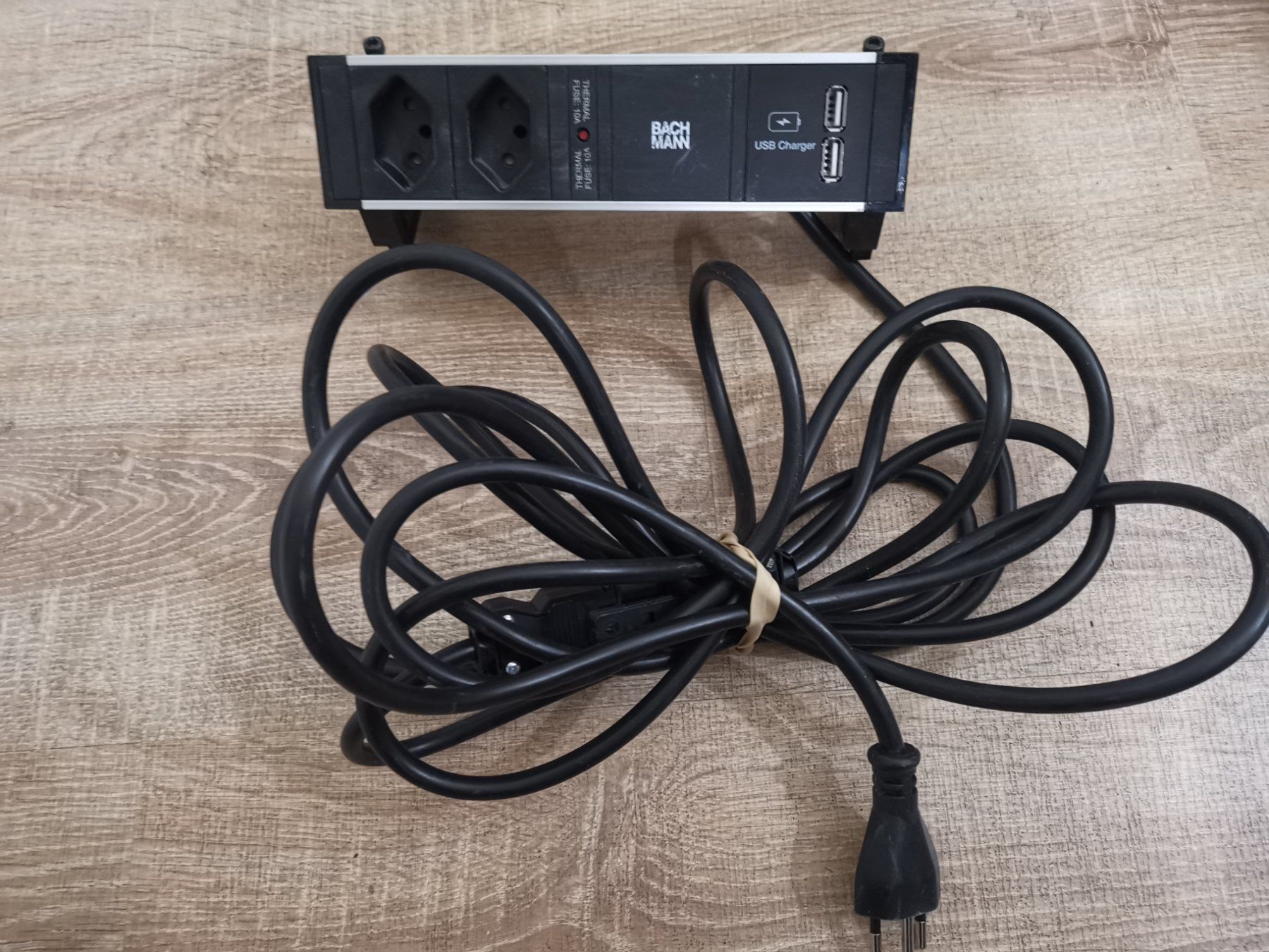 Stecker: Bachmann Multiprise de table DESK 2, 2x T13, 2x USB – Gebraucht aus petit-lancy von Mak_zou 5