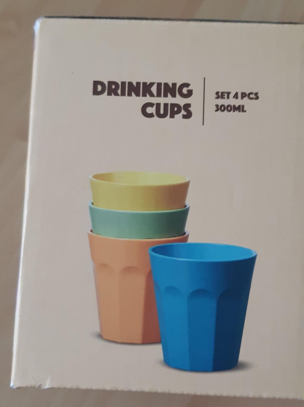 Contenitori & Simili: 4x Becher-set + Penguin Egg, NEUE UNGEBRAUCHT. – Nuovo e nell'imballaggio originale da sachseln venduto da soficool 2