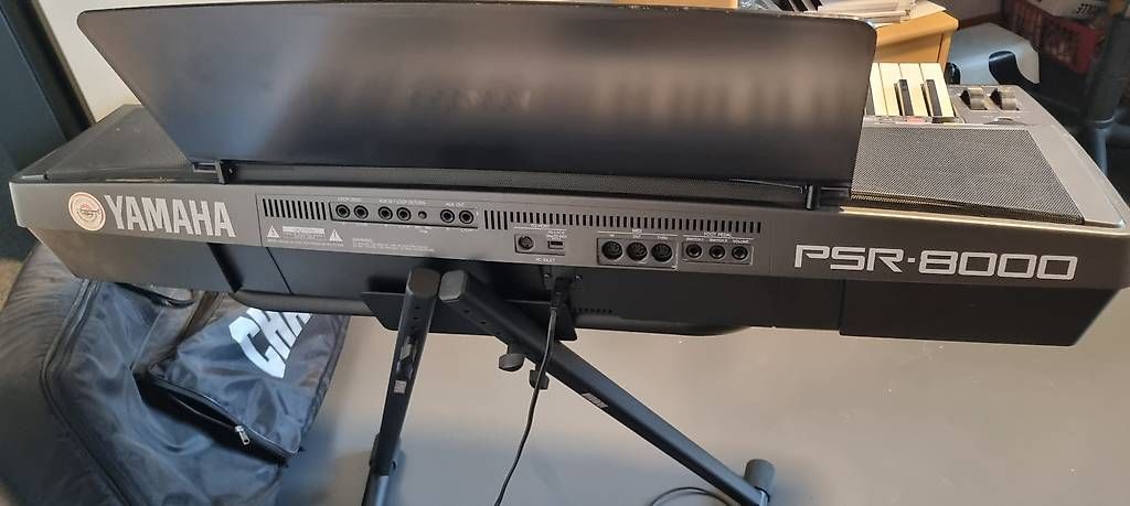 Musikinstrumente: PROFI  KEYBOARD  YAMAHA  PSR  8000  – Gebraucht aus St. Gallen von kratzki01 2