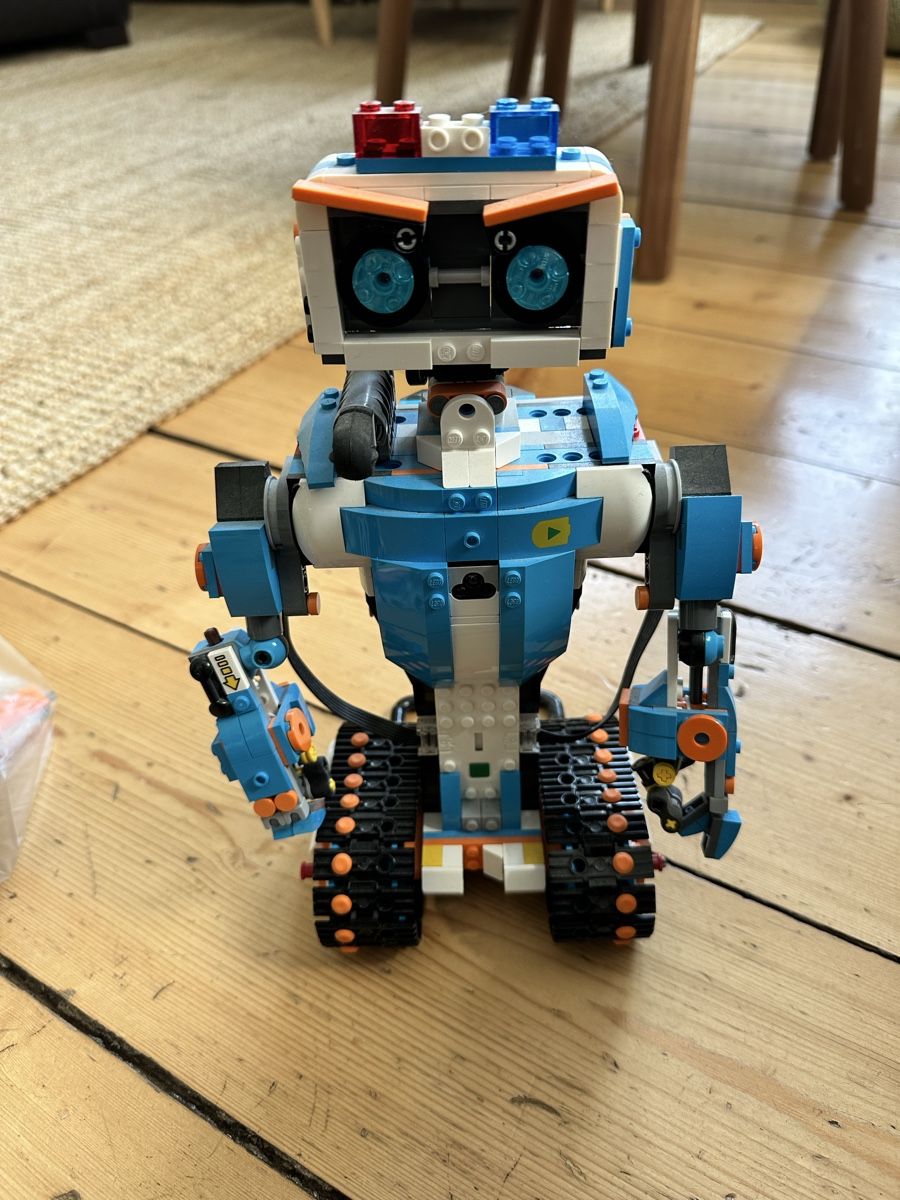 Lego Giocattoli: LEGO Boost Creative Toolbox 17101 – Usato da Zürich venduto da Rubiwarren