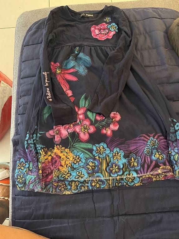 Vestiti & Gonne: Vestito bambina  – Usato da Caslano venduto da p.stavola