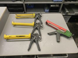 Posten Kartuschenpressen ab 1.-