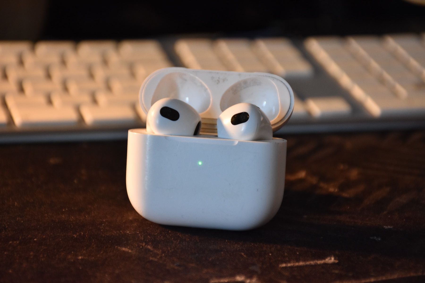 Apple Kopfhörer: AirPods 3ème Génération – Gebraucht aus Aigle von Naxy