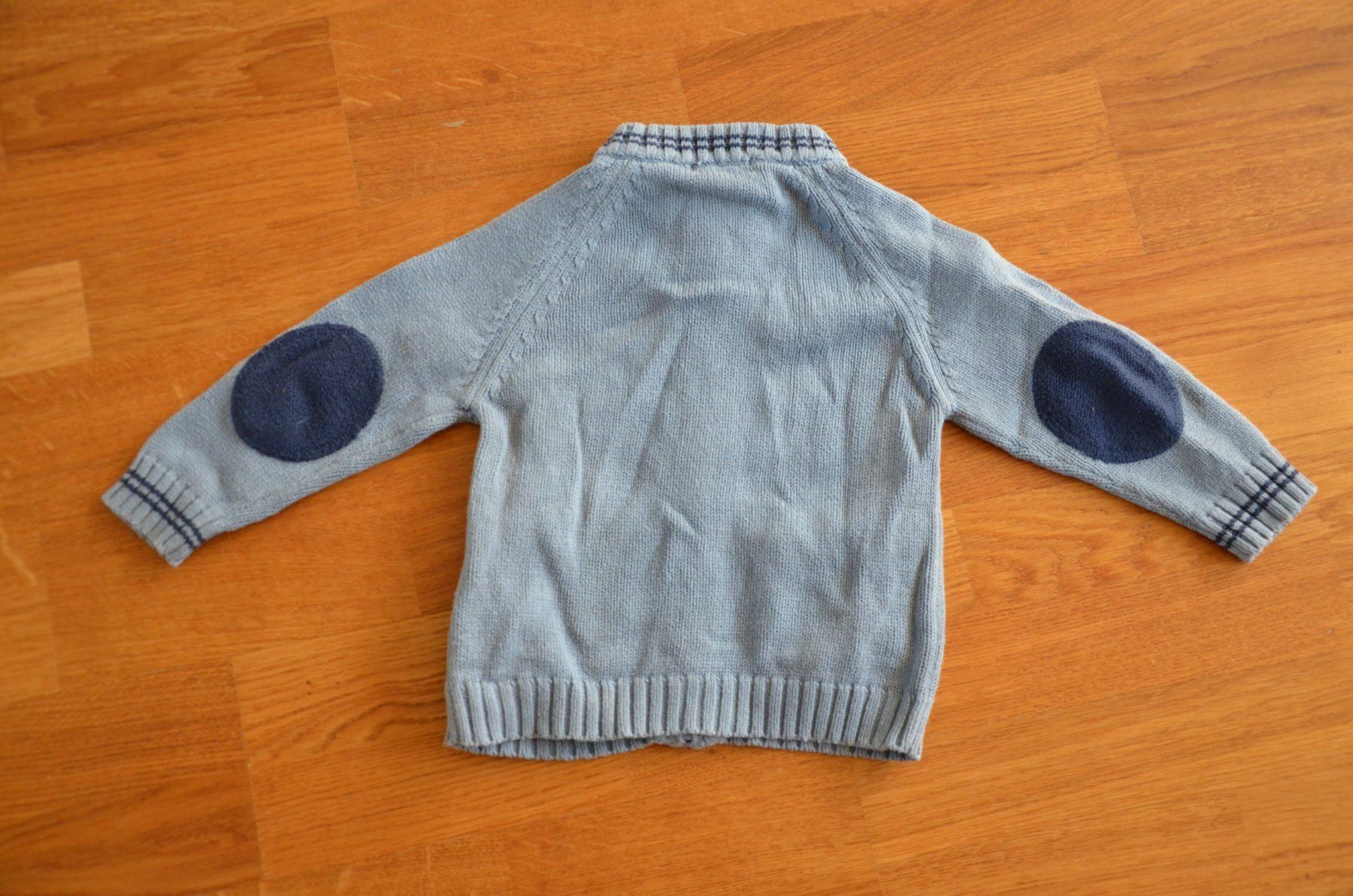 Pullover & Sweatshirts: Jäckli Gr 74/80 von milou – Gebraucht aus Marthalen von Mama-Arnold 2