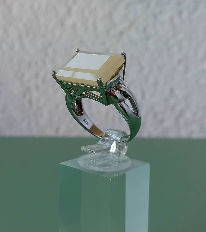 Bagues: Ring Silber mit Butterscotch Bernstein – D'occasion à Stans par wer_fd5f