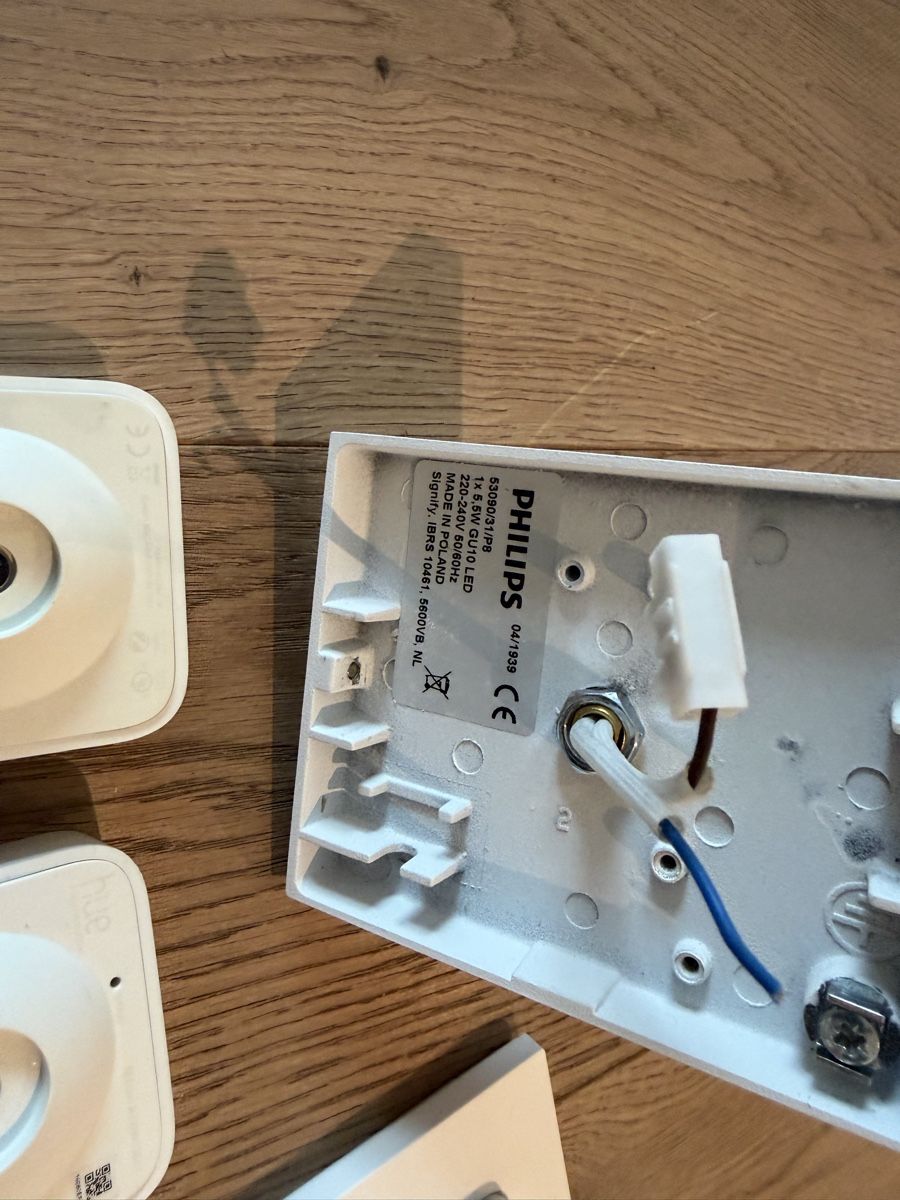 Philips Lampen: Philips Hue Smart Home Set Bridge Lampen Sensor Switch – Gebraucht aus Küsnacht ZH von olgig 3