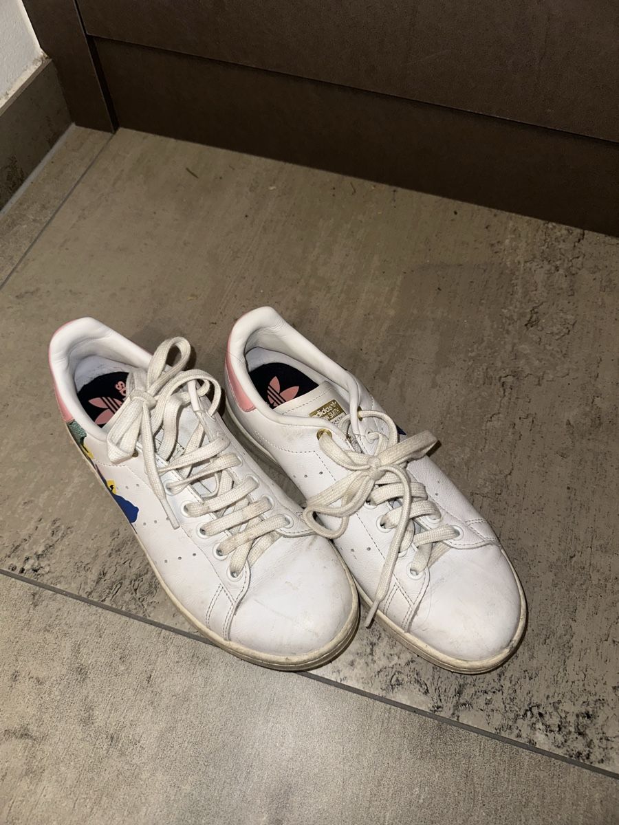 Adidas Chaussures femmes: Adidas Stan Smith – D'occasion à Martigny-Croix par mar_yt85 2