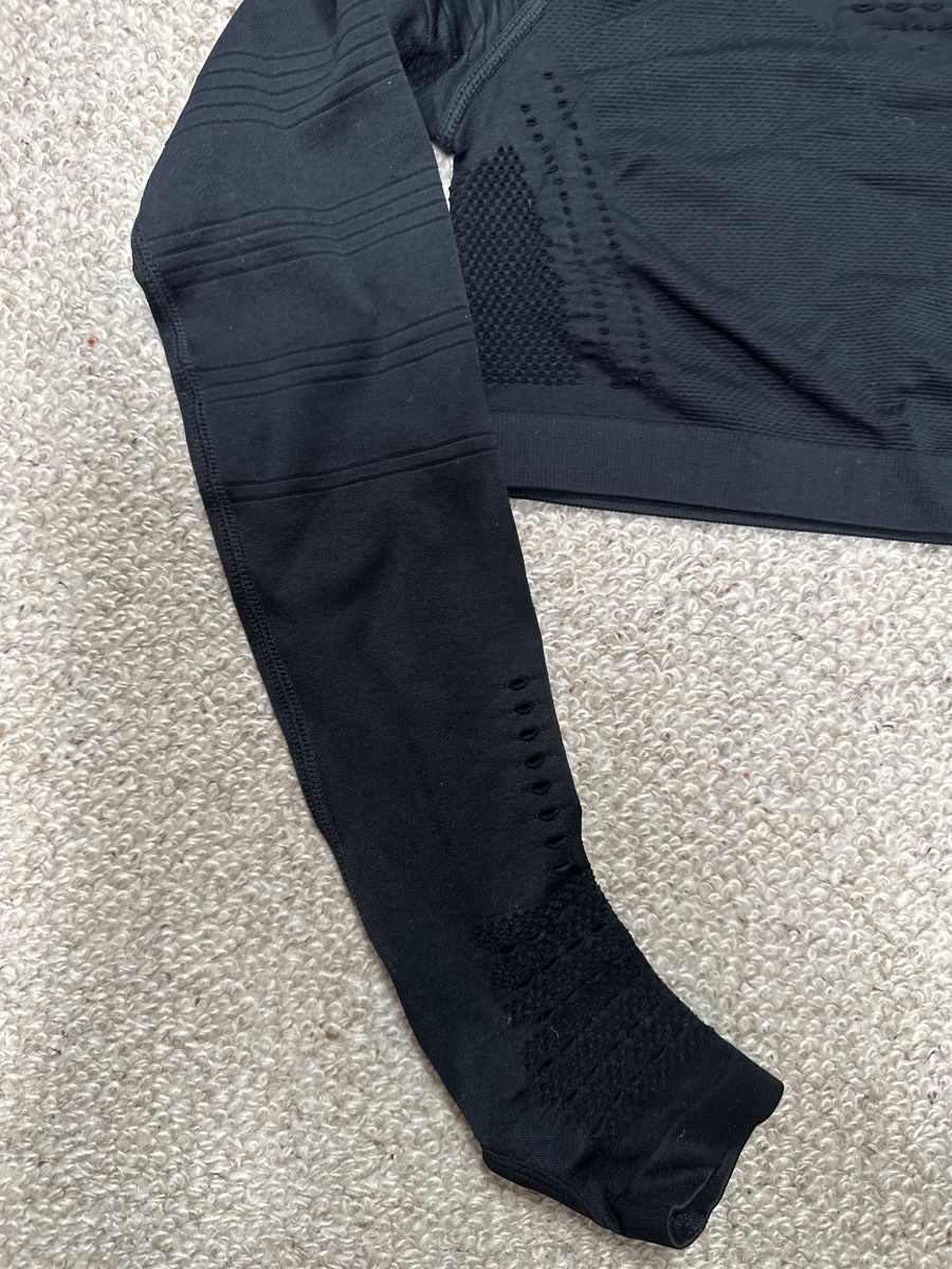 Top: Gymshark Crop Top – Nuovo (secondo la descrizione) da Tägerig venduto da Unbekannt5522 2