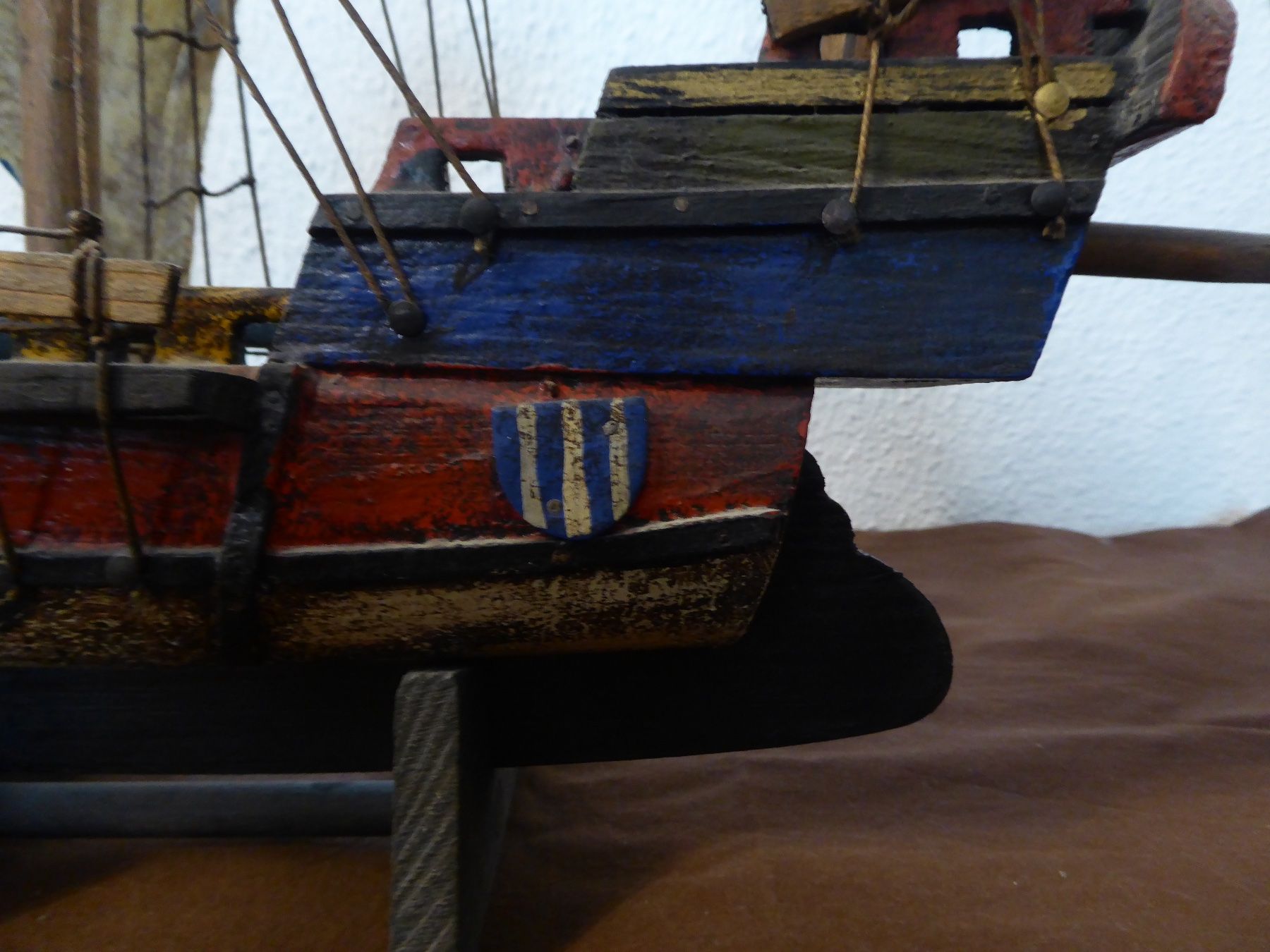 Kit di modellismo & Modellini statici: Schiffsmodell Santa Maria 1492 Holz – Usato da Stadel venduto da alb57 5
