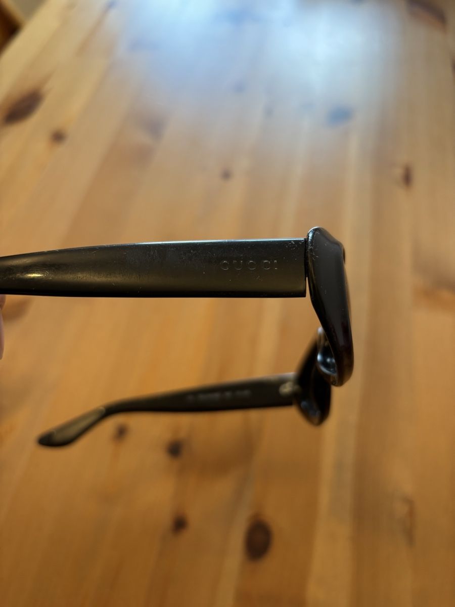 Gucci Brillen & Gläser: Gucci Sonnenbrille – Gebraucht aus Matten b. Interlaken von Schneehase03 1