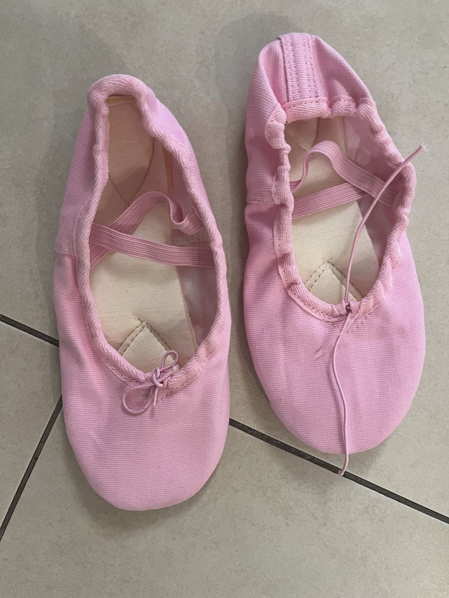 Scarpe per ragazze: Ballett-Schuhe Grösse 36 rosa – Nuovo (secondo la descrizione) da Küssnacht am Rigi venduto da icbicb