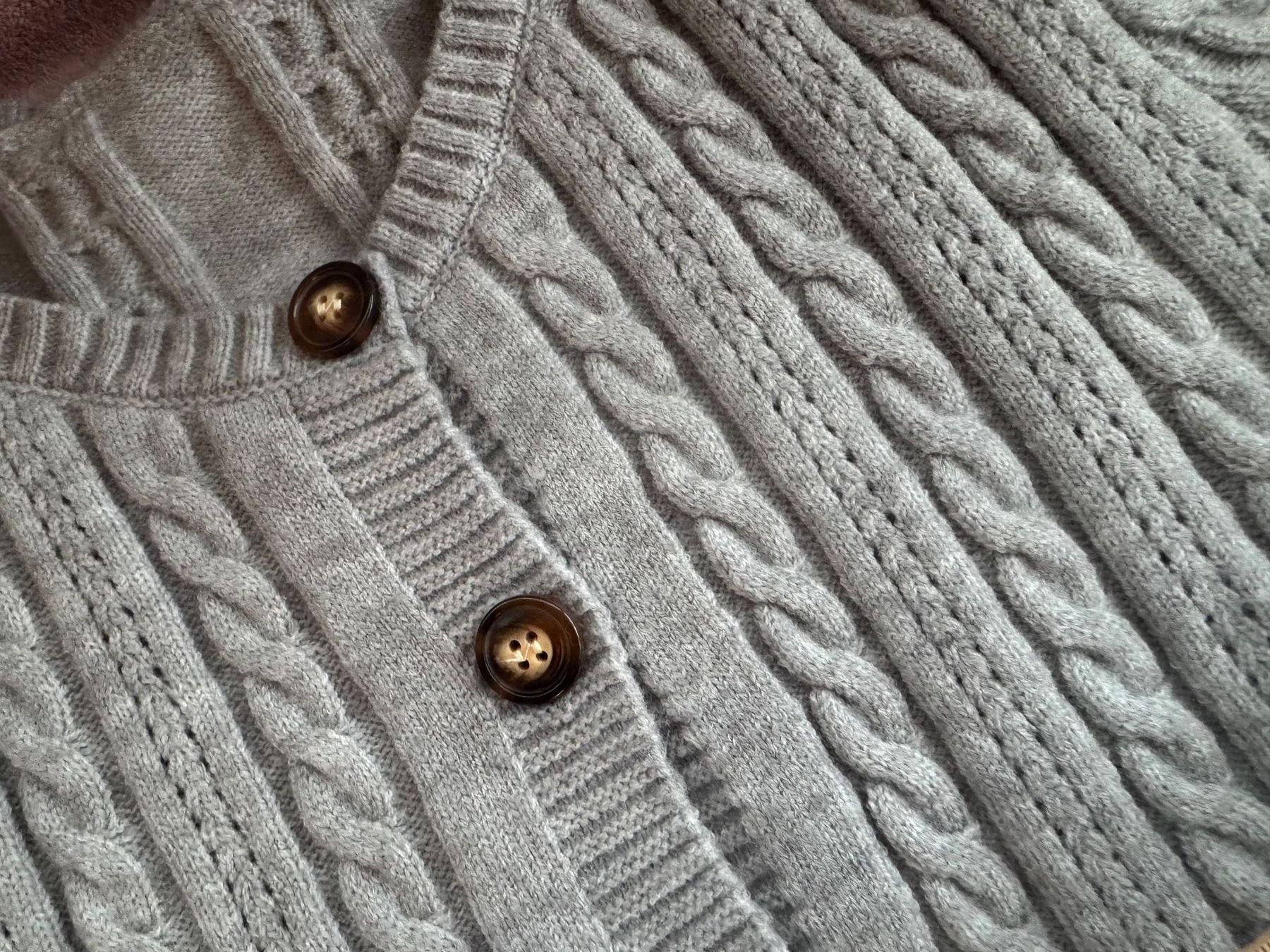 Jacken: Trachten Strickjacke grau Gr. 36/38 / NEU – Neu (gemäss Beschreibung) aus Zäziwil von blackpearl 2