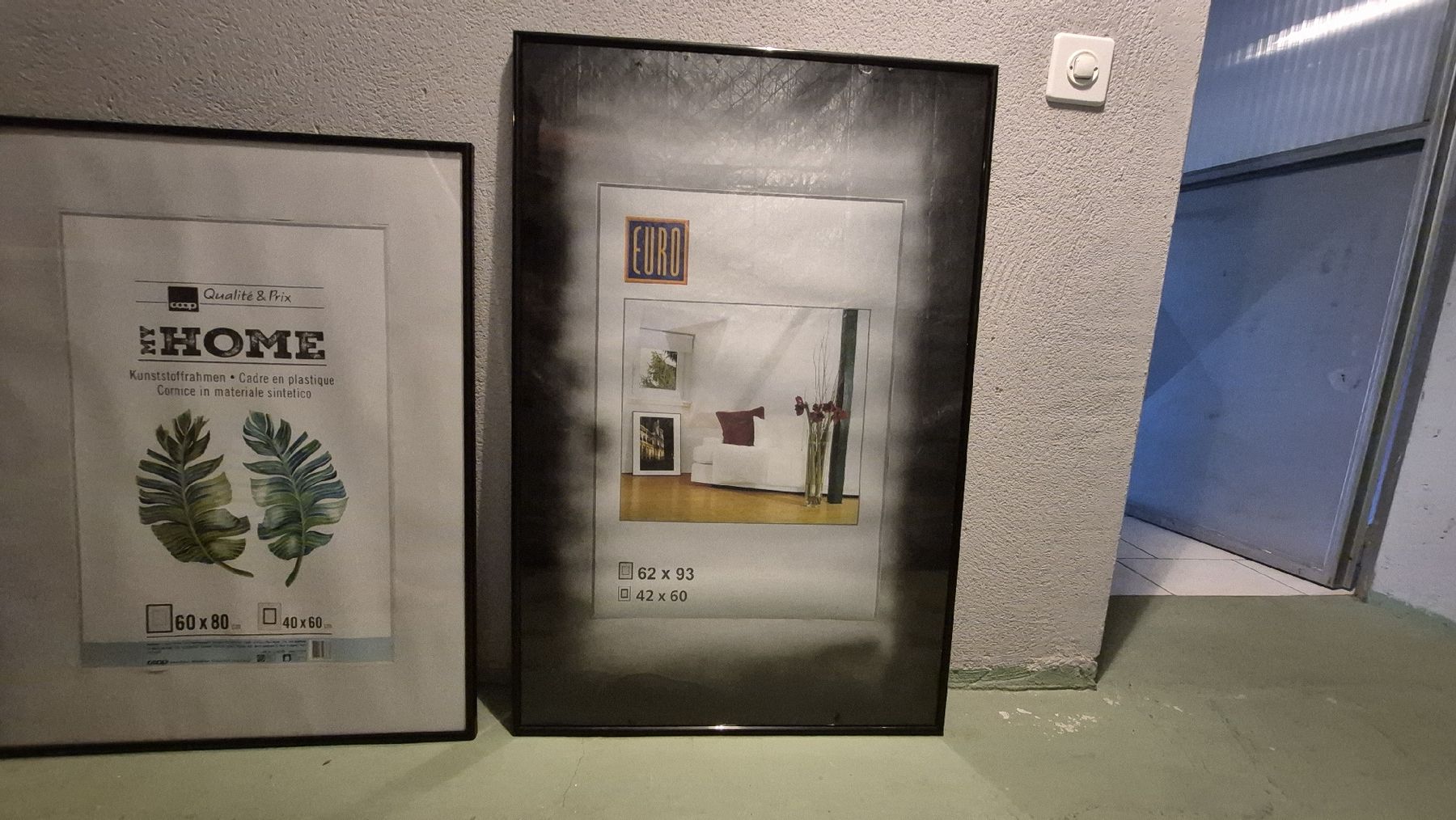 Cornici: Cornici Poster diverse misure – Usato da Genestrerio venduto da RUSTY_VIK 1