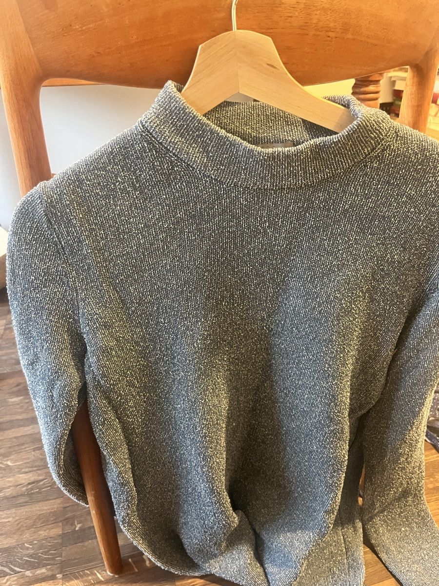 Cos Pullover & Sweatshirts: Cos Oberteil  – Gebraucht aus Zürich von Evdok