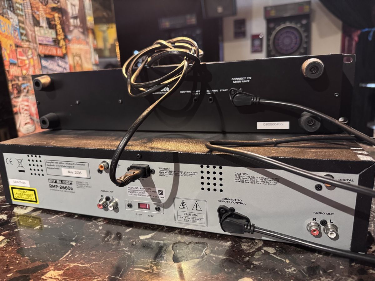 Reloop Lettore multimediale & Streamer: Reloop RMP-2660b Dual CD/MP3 Player  – Nuovo (secondo la descrizione) da Rheinfelden venduto da Bar_Manhattan 1