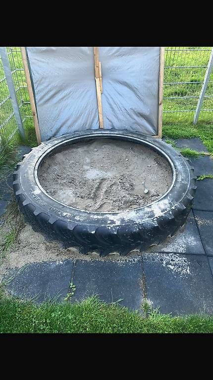 Sabbiera per bambini: Sandkasten/Reifen/Pneu/Rad – Usato da Zauggenried venduto da vwdomi88