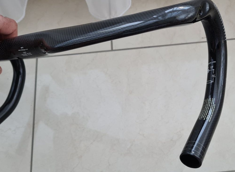 Pièces détachées: Carbon Lenker 420mm (Kabel innengeführt) – Neuf (Voir description) à Oberglatt ZH par Pacos2000 4