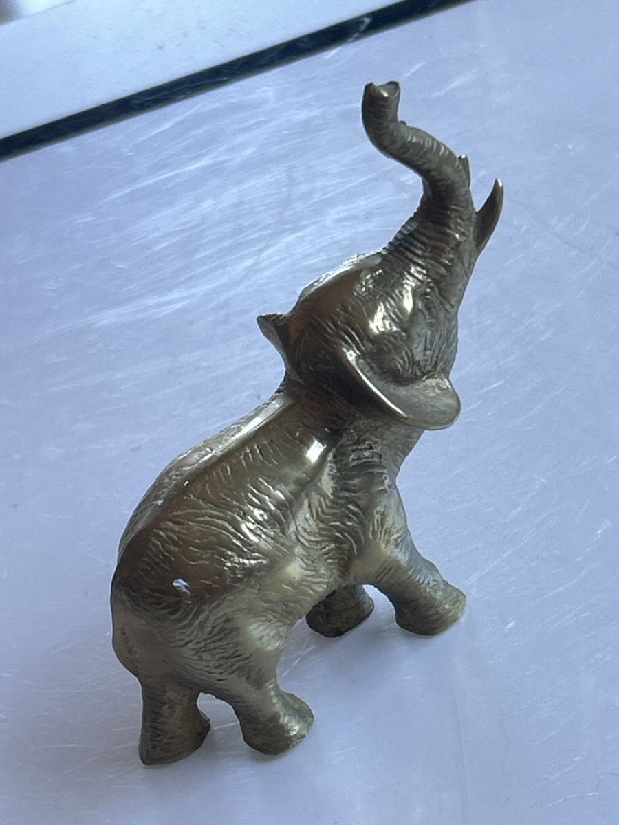 Tutte le decorazioni: Messing Elefant Figur klein (S22) – Usato da Neuenhof venduto da bro_9zsg