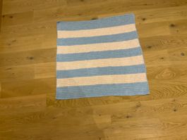 Selbstgehäkelte Baby-Decke ( Gestrickt ) Handarbeit