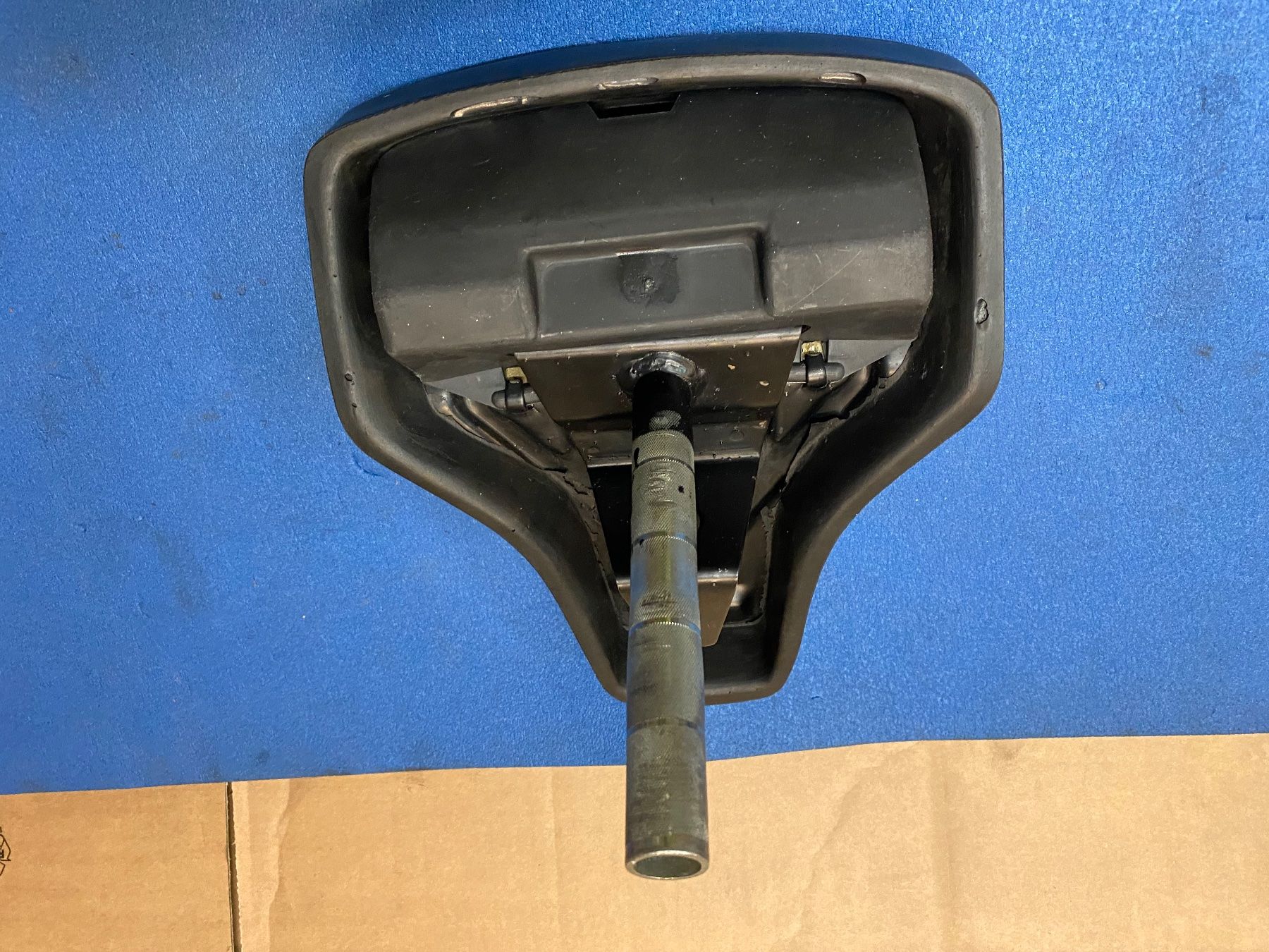 Sattel & Sattelzubehör: Sattel mofa nos vintage Velomoteur – Neu (gemäss Beschreibung) aus Vevey von Chupita-met 2