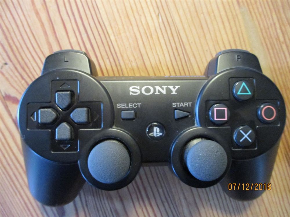 PS3 Controller inkl. Kabel Kaufen auf Ricardo