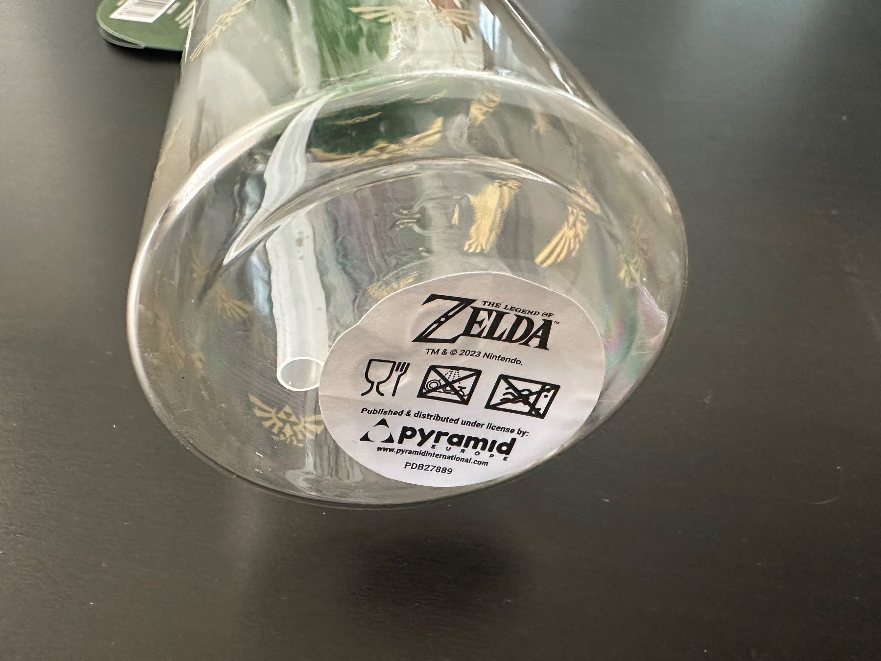Trinkflaschen & Thermosflaschen: Trinkflasche 'Zelda' – Neu und originalverpackt aus Dierikon von Butcherboy 2