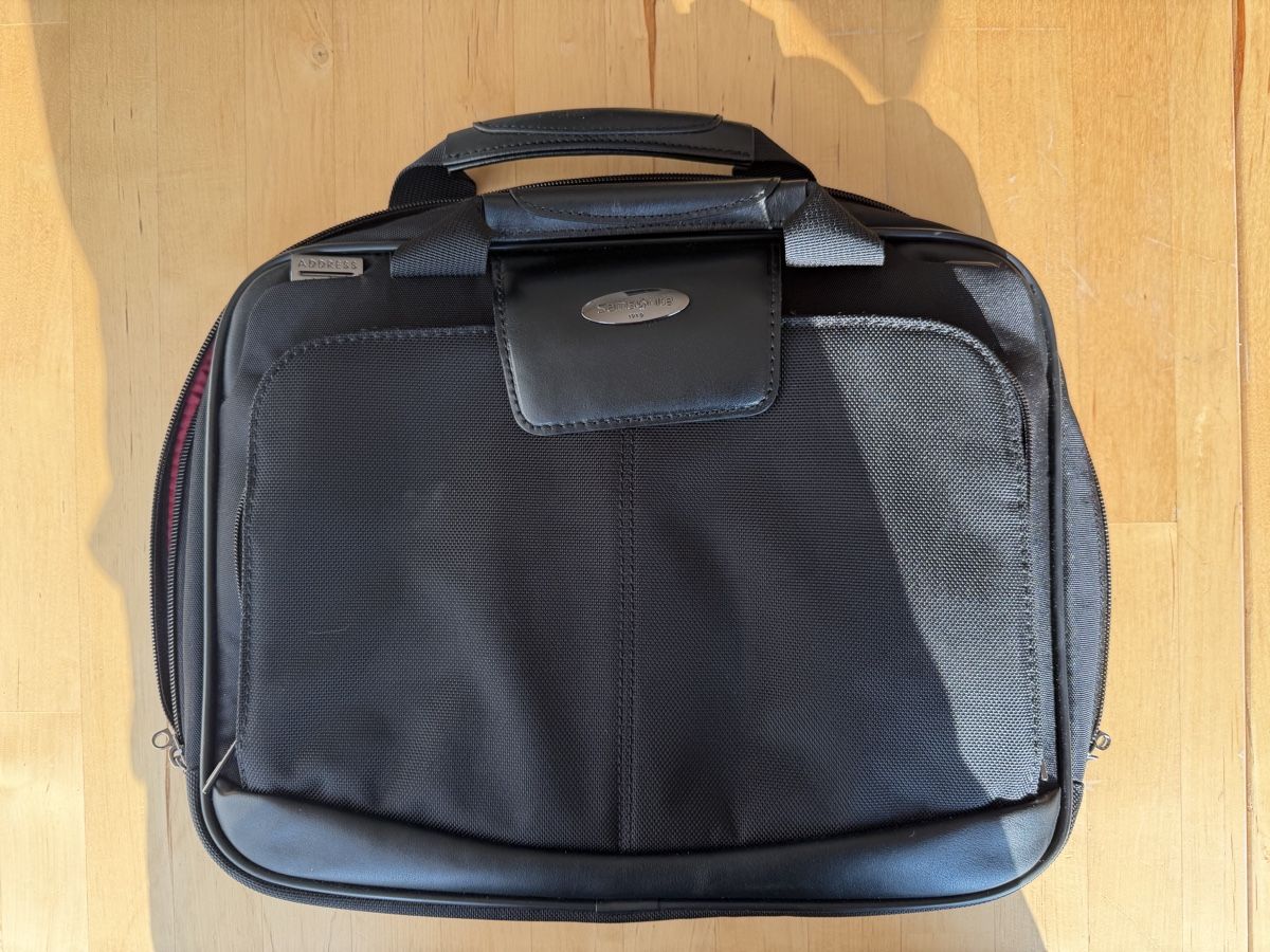 Samsonite Sacs: New Black Samsonite laptop bag – Neuf (Voir description) à Zürich par aus_r2dq