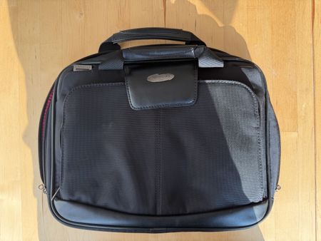 New Black Samsonite laptop bag