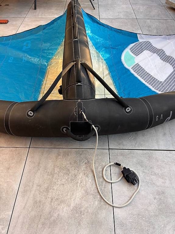 Surf: Wing Ozone WASP V3 5m² – Usato da Herrenschwanden venduto da Nigir 3