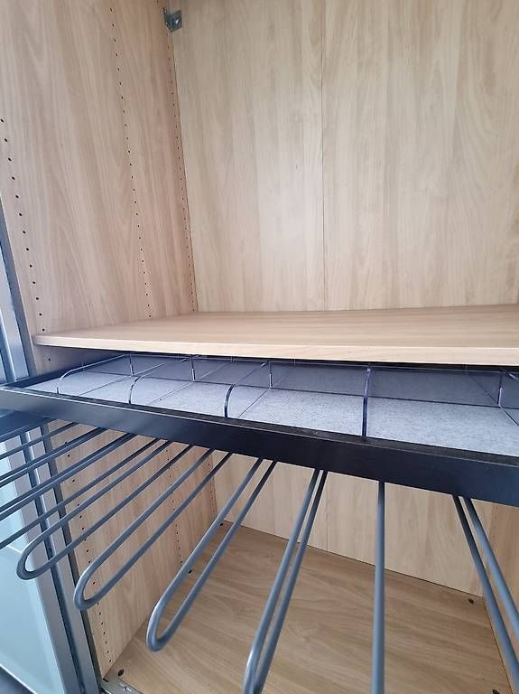 Schränke: IKEA PAX 200x66x201 cm + accessori KOMPLEMENT – Gebraucht aus Tesserete von sar_rt6f 1